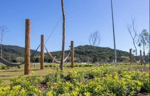Casa 4 Dormitórios, sendo 2 Suítes e 1 Suíte Master - Foto 61