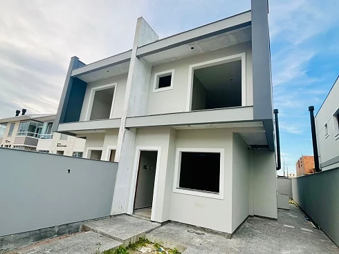 Sobrado geminado em Nova Palhoça, Palhoça