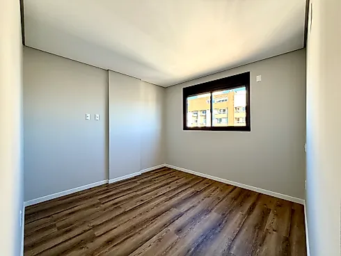 Apartamento 2 Dormitórios, sendo 1 Suíte - Foto 20
