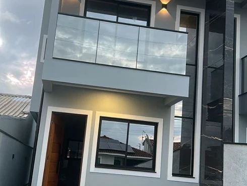 Sobrado 2 Dormitórios, sendo 2 Suítes