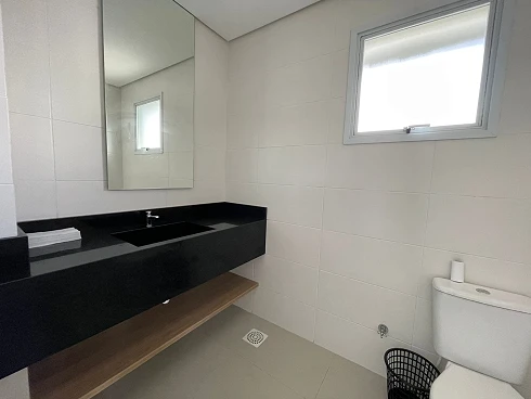 Apartamento 2 Dormitórios, sendo 1 Suíte - Foto 28