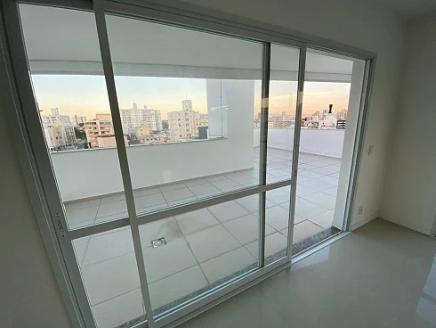 Apartamento 2 Dormitórios, sendo 1 Suíte - Foto 26