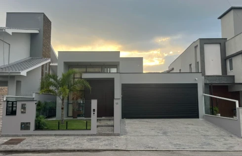 Casa com 3 quartos em Pedra Branca, Palhoça