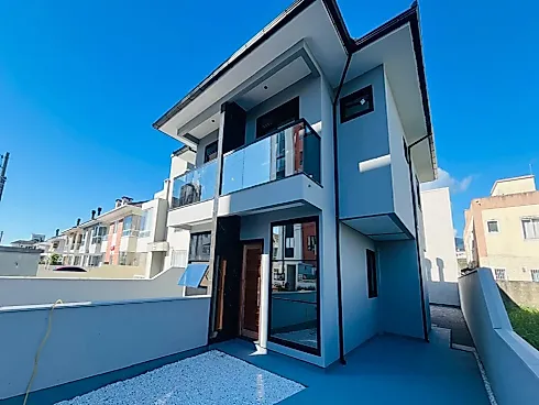 Sobrado geminado em Nova Palhoça, Palhoça