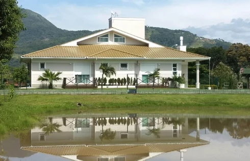 Casa com 3 quartos em Sul do Rio, Santo Amaro da Imperatriz