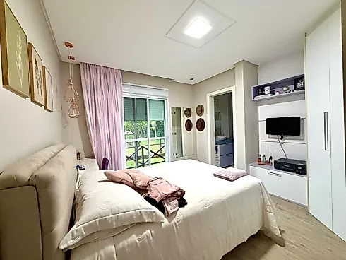 Casa 3 Dormitórios, sendo 3 Suítes - Foto 16