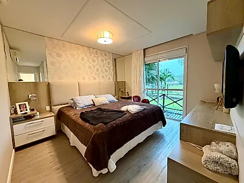 Casa 3 Dormitórios, sendo 3 Suítes - Foto 11