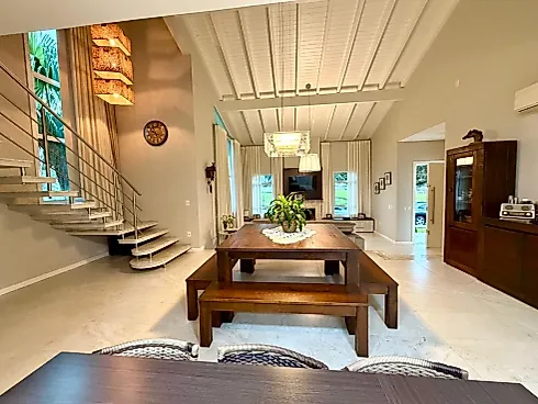 Casa 3 Dormitórios, sendo 3 Suítes - Foto 8