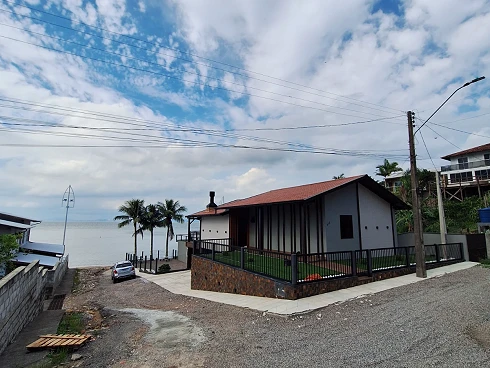 Casa com 3 quartos em Praia de Fora, Palhoça