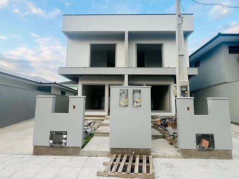 Sobrado 3 Dormitórios, sendo 1 Suíte