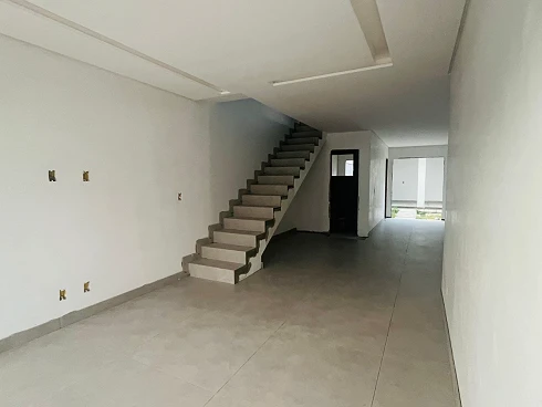 Sobrado geminado em Nova Palhoça, Palhoça