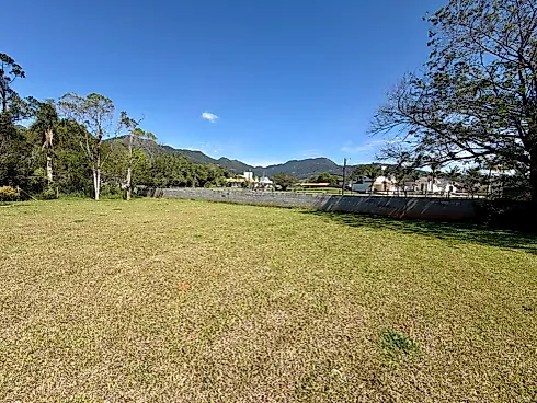 Casa 3 Dormitórios, sendo 1 Suíte - Foto 33