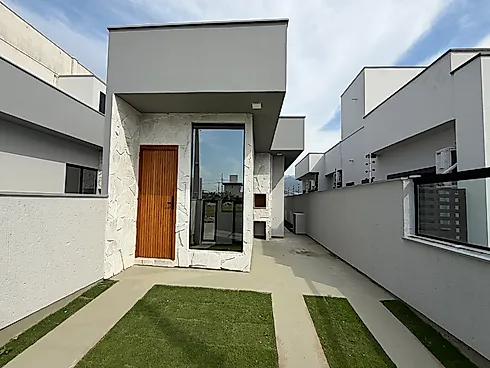 Casa 3 Dormitórios, sendo 1 Suíte - Casa em Guarda do Cubatão, Palhoça - Foto 1