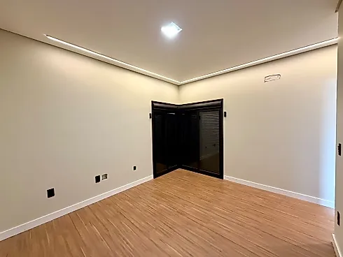 Casa 3 Dormitórios, sendo 1 Suíte - Foto 11