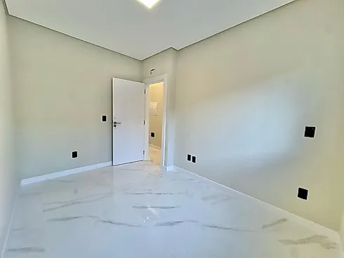 Casa 3 Dormitórios, sendo 1 Suíte - Foto 7
