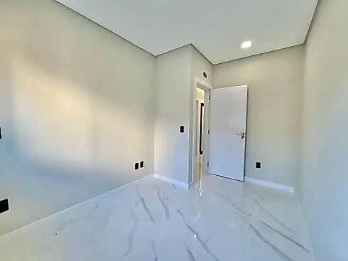 Casa 3 Dormitórios, sendo 1 Suíte - Foto 10