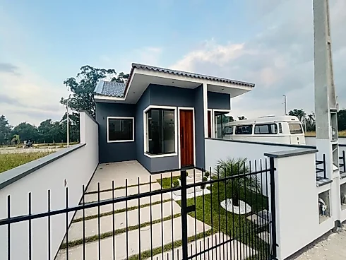 Casa Geminada 2 Dormitórios 
