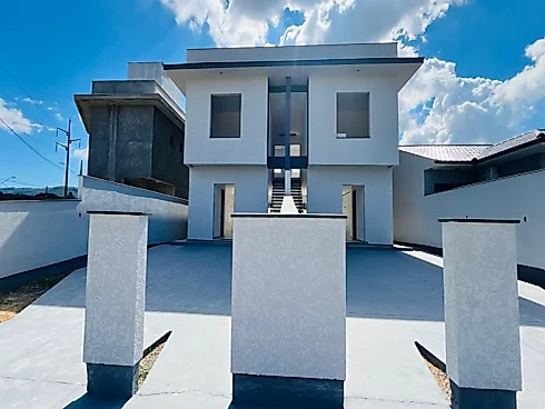 Sobrado geminado em Bela Vista, Palhoça