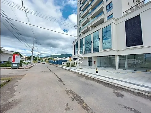 Apartamento 2 Dormitórios, sendo 1 Suíte - Foto 20