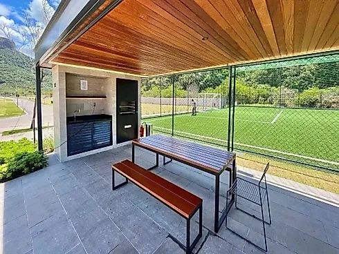 Casa Térrea 3 Dormitórios, sendo 1 Suíte Master com Hidro - Foto 40