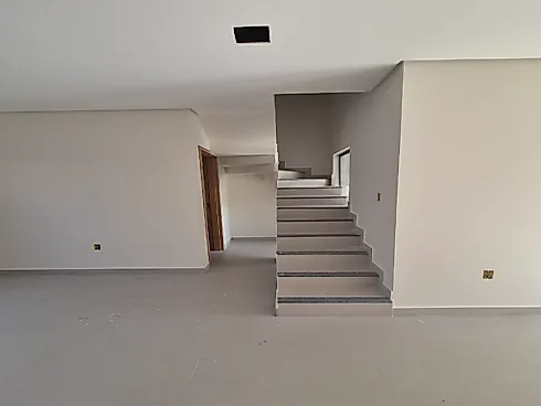 Sobrado geminado em Bela Vista, Palhoça