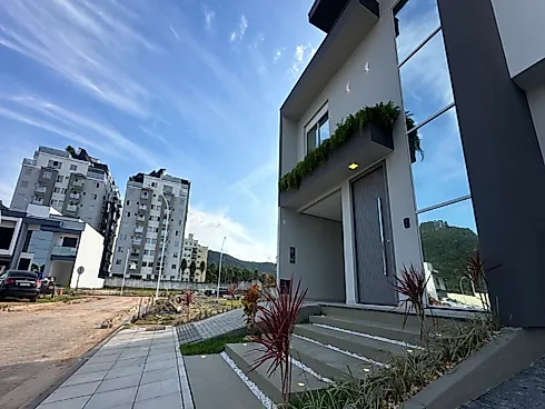 Casa em Beira Rio, Biguaçu