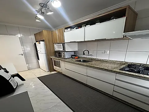 Apartamento em Kobrasol, São José