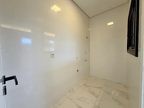Casa 3 Dormitórios, sendo 1 Suíte e 2 Demi-Suítes - Foto 21