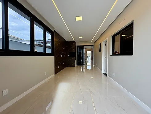 Casa 3 Dormitórios, sendo 1 Suíte e 2 Demi-Suítes - Foto 19