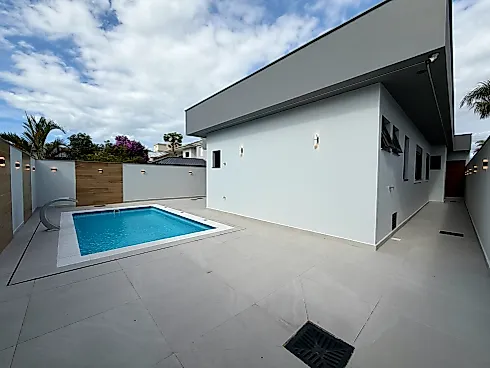 Casa 3 Dormitórios, sendo 1 Suíte e 2 Demi-Suítes - Foto 23