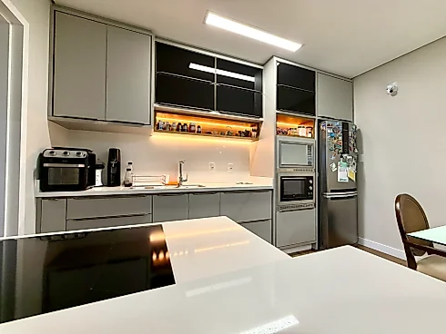 Apartamento 2 Dormitórios, sendo 1 Suíte - Foto 7