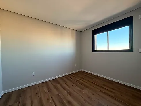 Apartamento 2 Dormitórios, sendo 1 Suíte - Foto 12