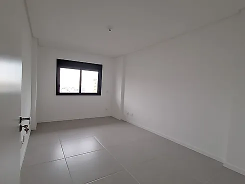 Apartamento 3 Dormitórios, sendo 1 Suíte - Foto 9
