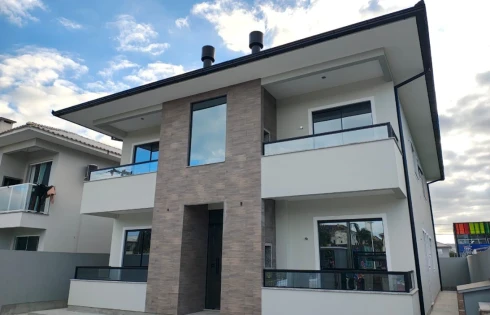 Apartamento 2 Dormitórios, sendo 1 Suíte - Apartamento em Nova Palhoça, Palhoça - Foto 2