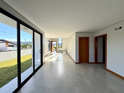 Casa 3 Dormitórios, sendo 3 Suíte - Foto 7