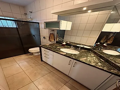 Casa Ampla no Centro 3 Quartos com 1 Suíte e 272m² - Centro - Foto 8