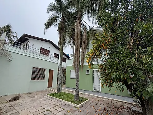 Casa 3 Quartos com 1 Suíte e 208m² - Petrópolis - Foto 6