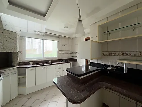 Casa 3 Quartos com 1 Suíte e 208m² - Petrópolis - Foto 9