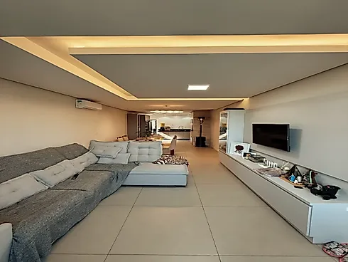 Casa 3 Quartos, sendo  1 Suíte e 175m² com Piscina no Pátio- Novo Passo - Foto 8