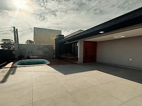 Casa 3 Quartos, sendo  1 Suíte e 175m² com Piscina no Pátio- Novo Passo - Foto 9
