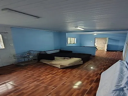 Casa 2 Quartos com Pavilhão para Comércio na Frente - Medianeira Iii - Foto 5