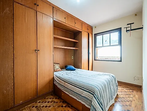 Sobrado à Venda, com 6 Dormitórios na Vila Santo Antônio - Foto 18