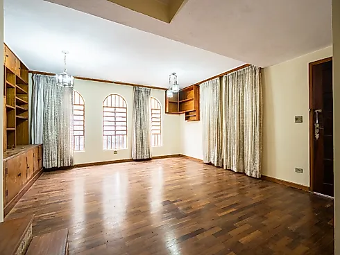 Sobrado à Venda, com 6 Dormitórios na Vila Santo Antônio - Foto 44