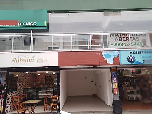 Aluga Salão Comercial - Loja térrea em Santo Amaro, São Paulo - Foto 1