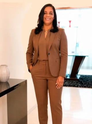 Giovania Guimarães