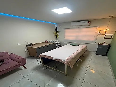 Moradia Confortável com um Espaço Comercial - Foto 14