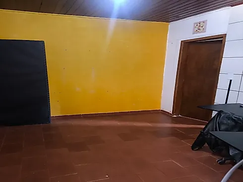 Casa a Venda Á uma Quadra da Tancredo Neves - Foto 6