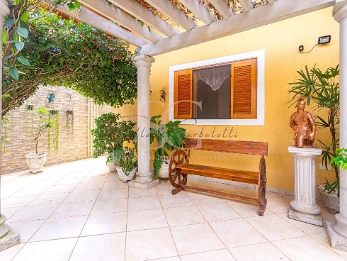 Casa em Jardim Danúbio, Jundiaí