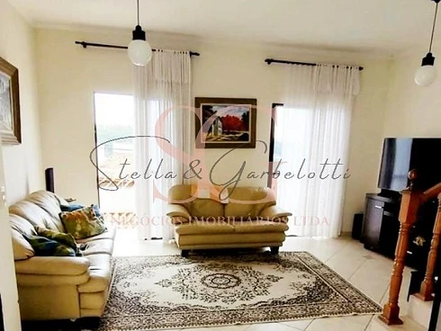 Sobrado em Horto Santo Antonio, Jundiaí