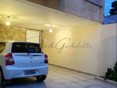Sobrado em Horto Santo Antonio, Jundiaí